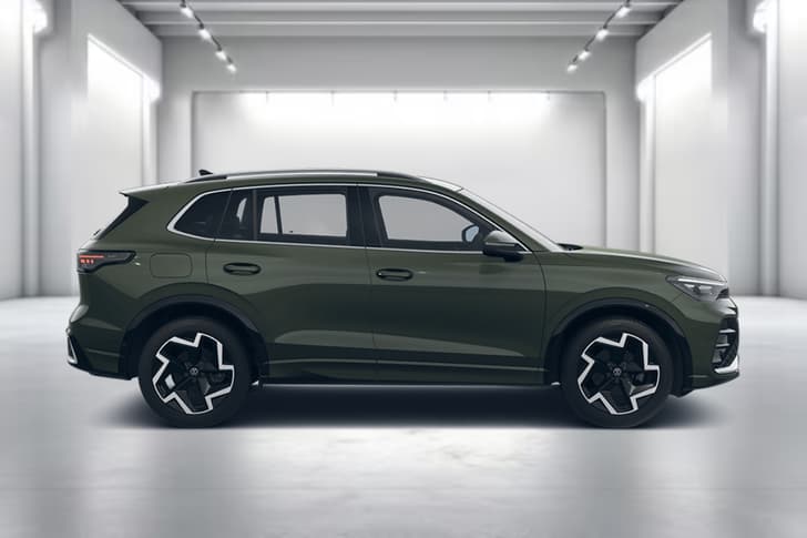 Volkswagen Tiguan Color Cipressino Green Metallic